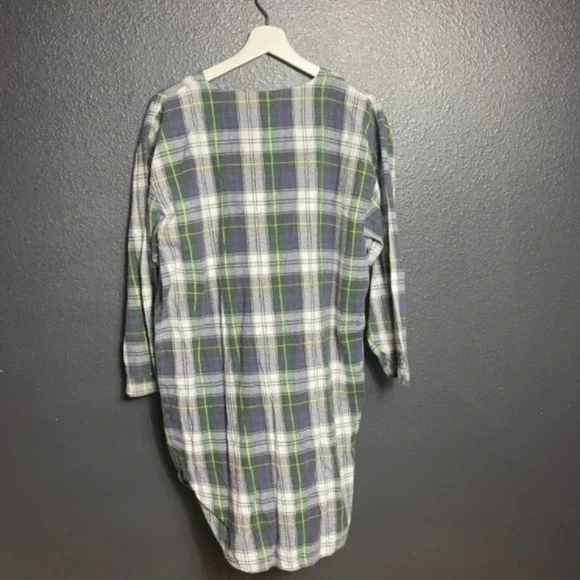 Disney Women's Vintage Mickey Mouse Green Plaid Sleepwear Pajama Shirt Size S/M - Picture 3 of 5